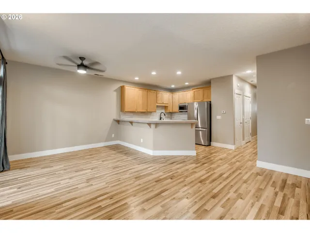 $425,000 | 9530 Southwest Lodestone Drive, Beaverton, OR 97007