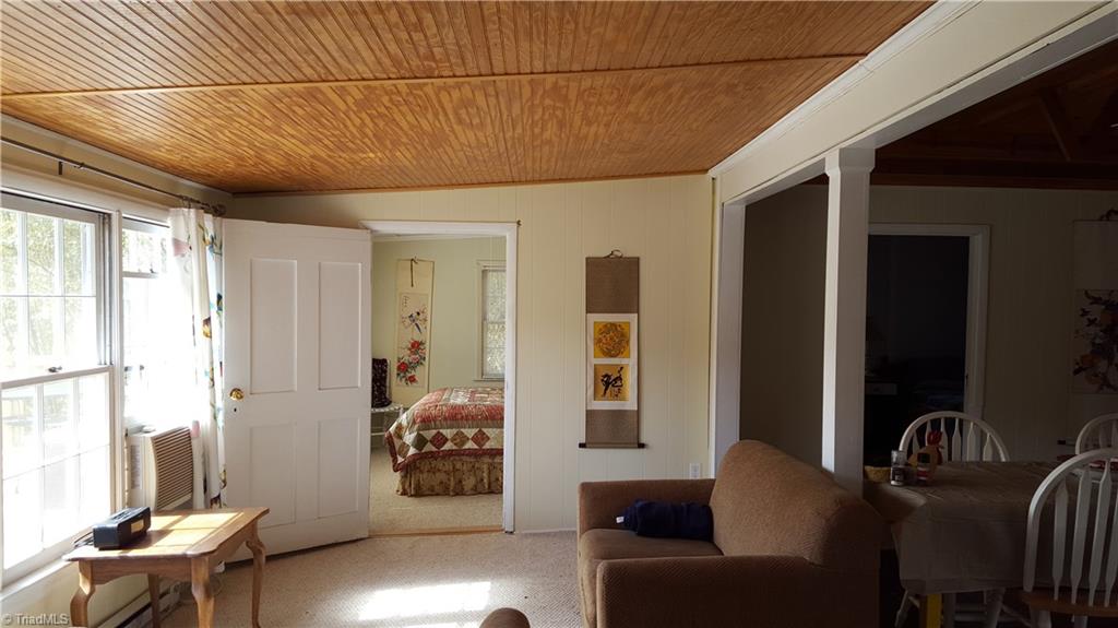 1569 Warf Road Lexington, NC 27292 - Photo 3 of 13 Gallery Image 3