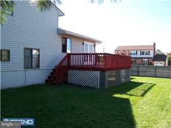 76 Valley Forge Road New Castle, DE 19720 - Photo 7 of 8 Exterior Back
