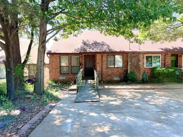 $425,000 | 6671 Nyman Drive, Dallas, TX 75236