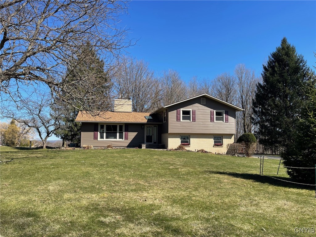 629 Deerfield Drive Oneida, NY 13421 - Photo 2 of 46