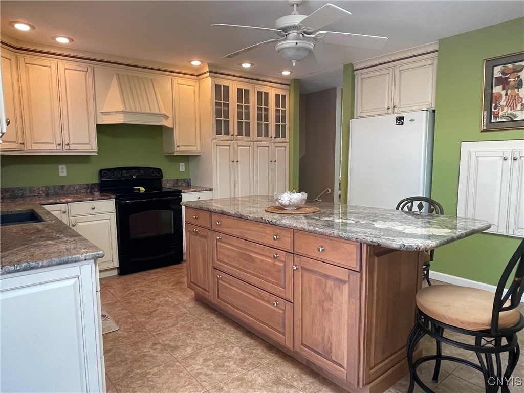 629 Deerfield Drive Oneida, NY 13421 - Photo 25 of 46