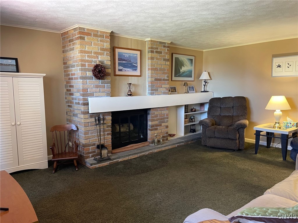 629 Deerfield Drive Oneida, NY 13421 - Photo 27 of 46 Family room