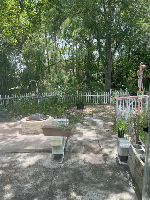 4859 Billy Direct Lane Lutz, FL 33559 - Photo 13 of 15