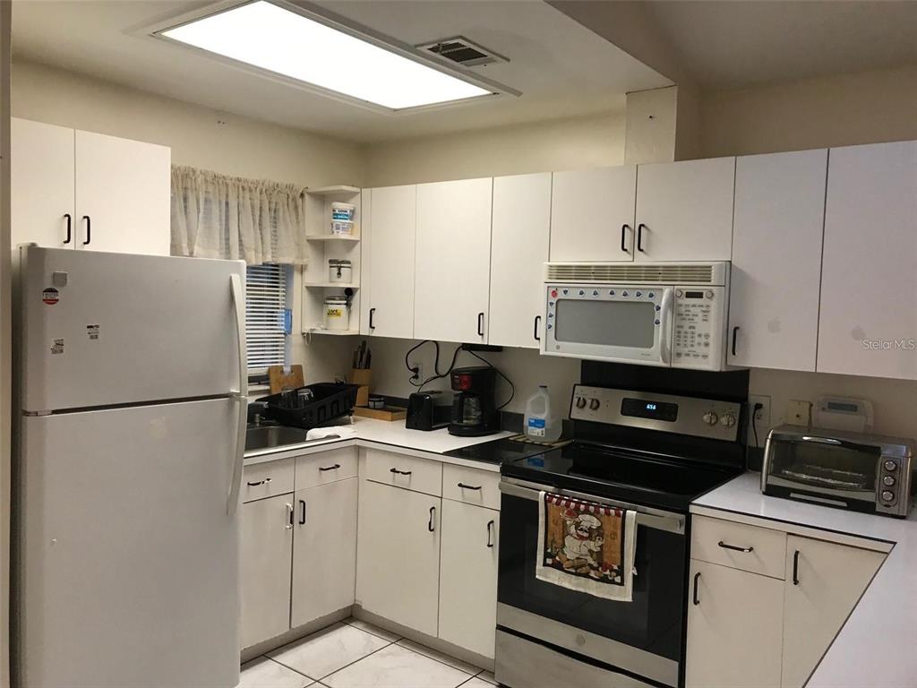 4859 Billy Direct Lane Lutz, FL 33559 - Photo 7 of 15