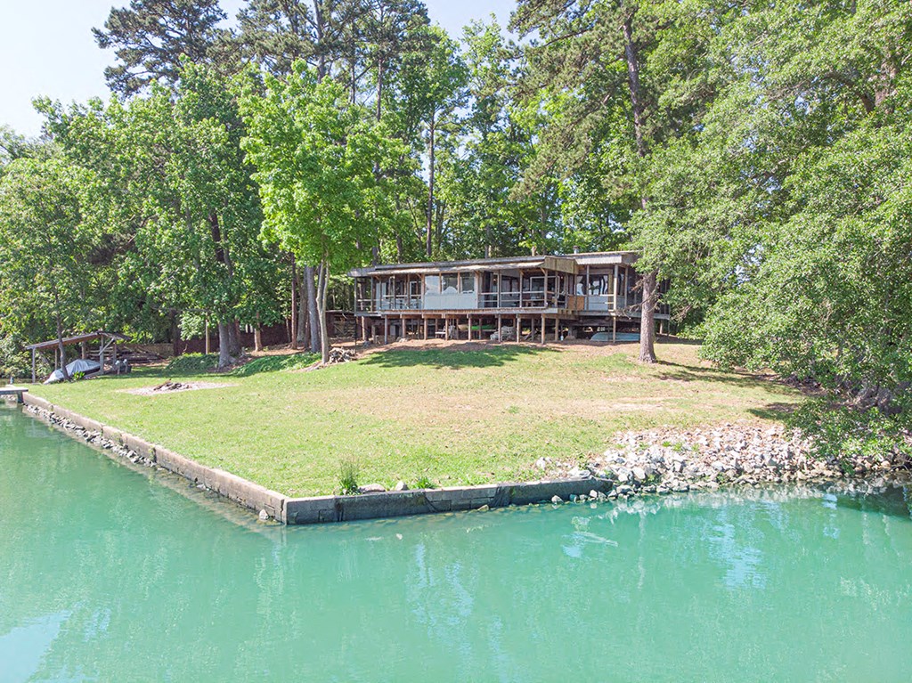 1023 Ligon Road Greenwood, SC 29649 - Photo 6 of 35