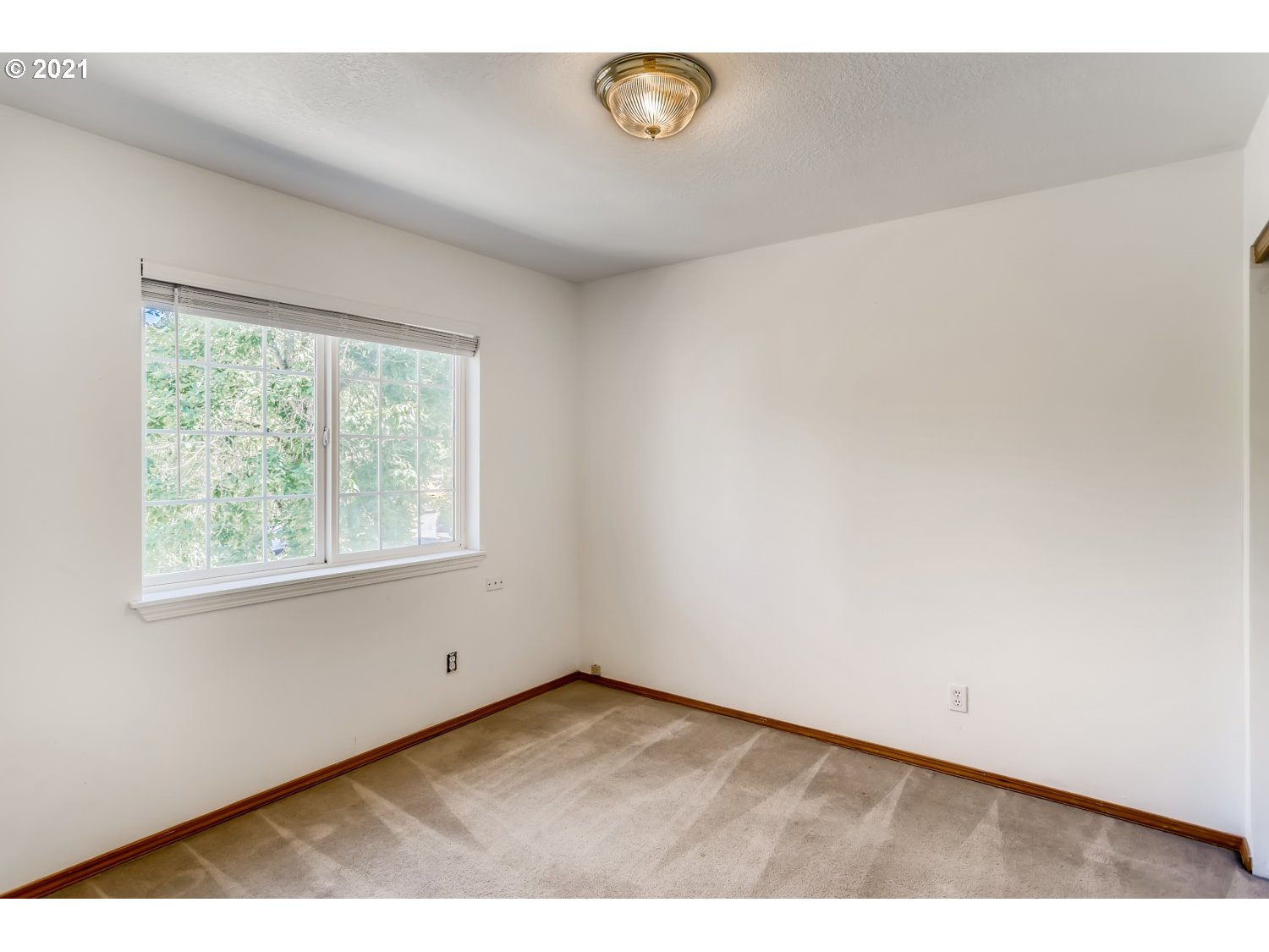 12977 Southwest Mayview Way Portland, OR 97223 - Photo 21 of 30 Gallery Image 21