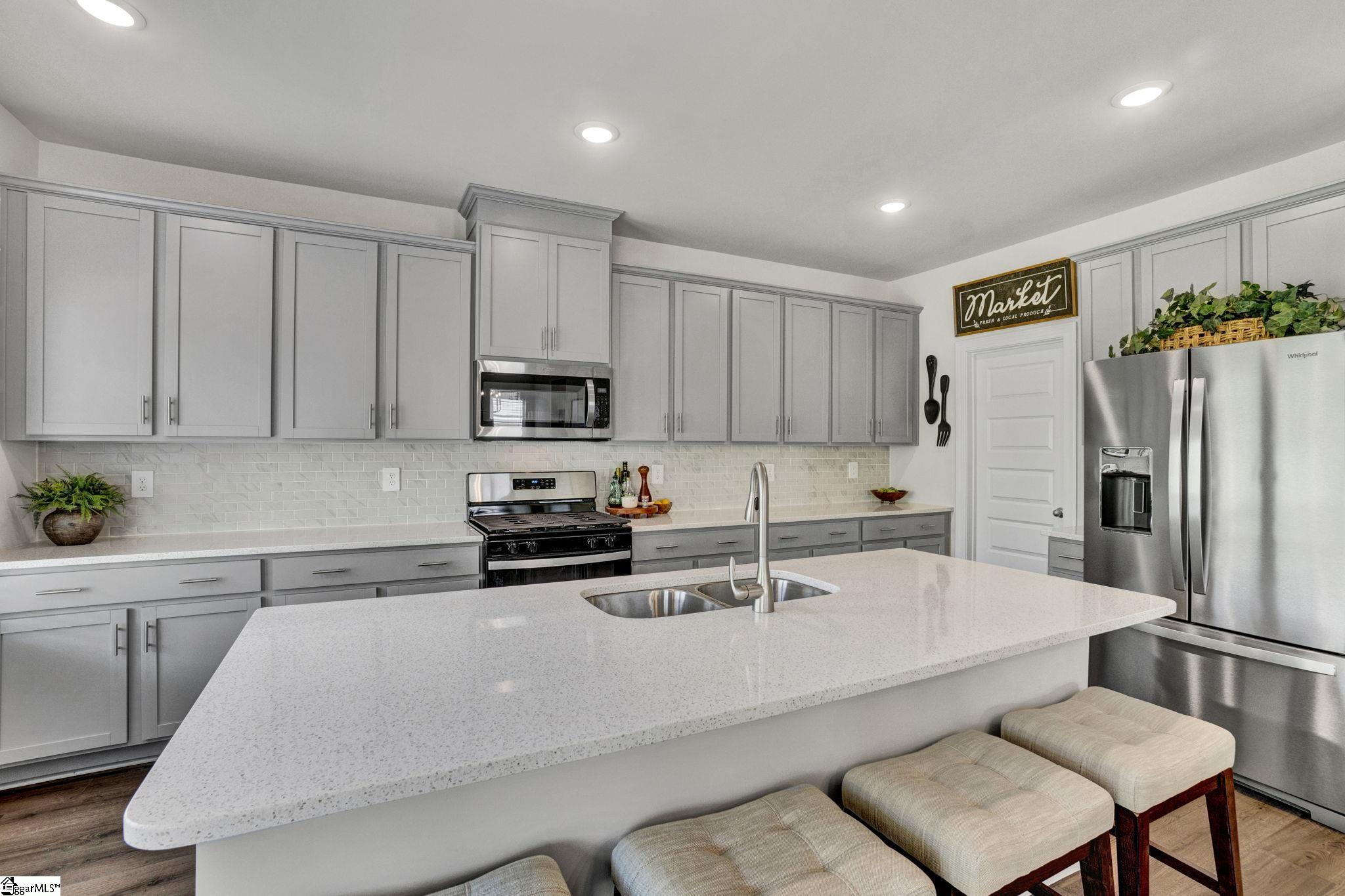 111 Tantalus Street Gray Court, SC 29645 - Photo 9 of 44