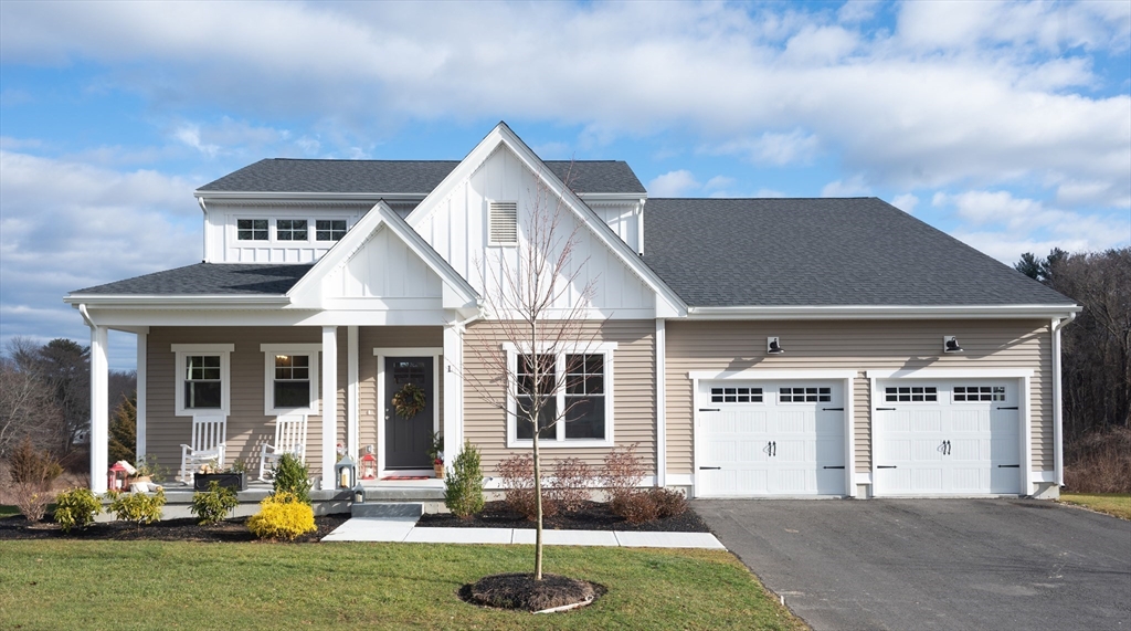 138 Mantell Road Uxbridge, MA 01569 - Photo 1 of 16 Gallery Image 1
