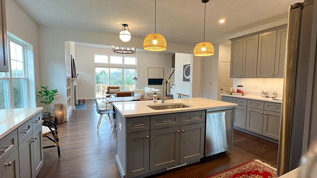 138 Mantell Road Uxbridge, MA 01569 - Photo 7 of 16 Gallery Image 7