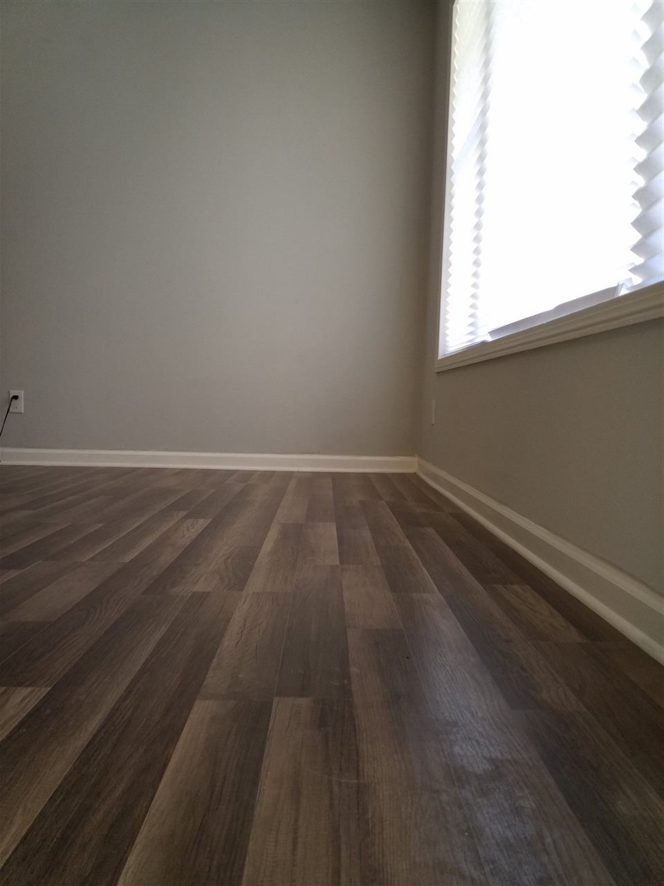 4345 Hillbrook Road Memphis, TN 38109 - Photo 3 of 19 Gallery Image 3