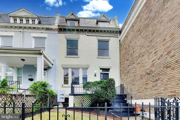 $899,000 | 1434 Perry Place Northwest, Washington, DC 20010