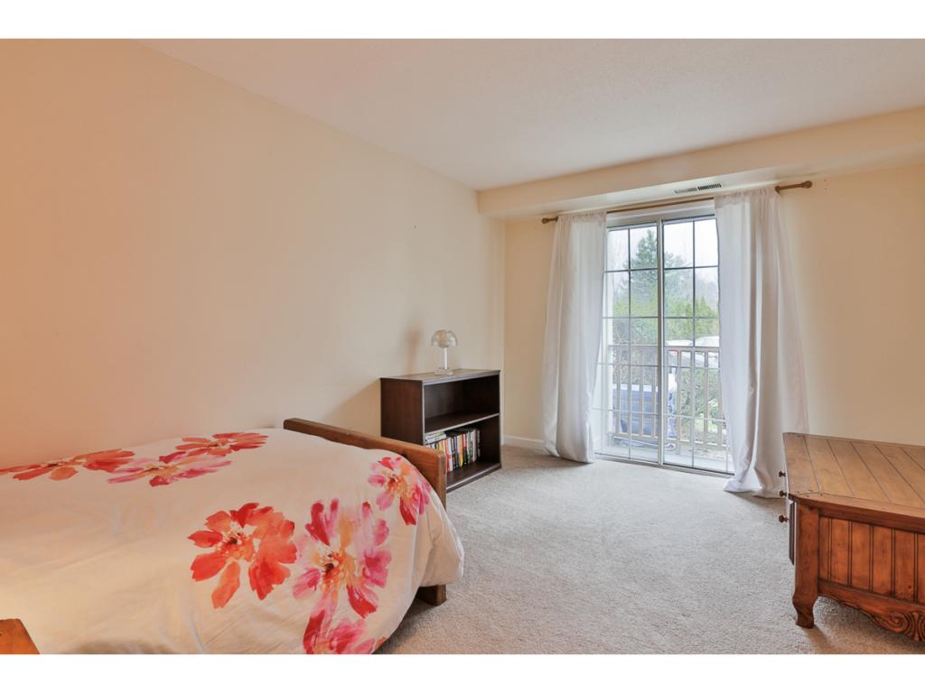 216 Cannongate III Road, Unit 216 Nashua, NH 03063 - Photo 17 of 19 Gallery Image 17