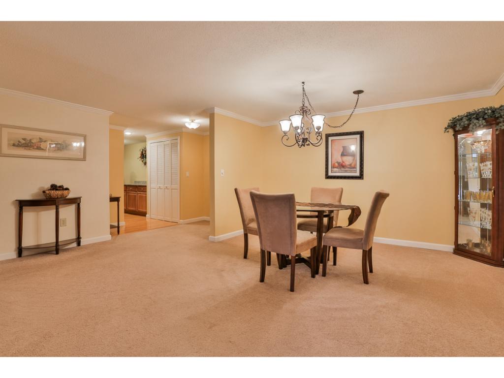 216 Cannongate III Road, Unit 216 Nashua, NH 03063 - Photo 7 of 19 Gallery Image 7