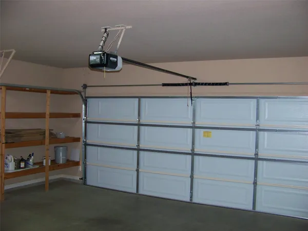 $399,900 | 1400 T H Johnson Drive, Taylor, TX 76574