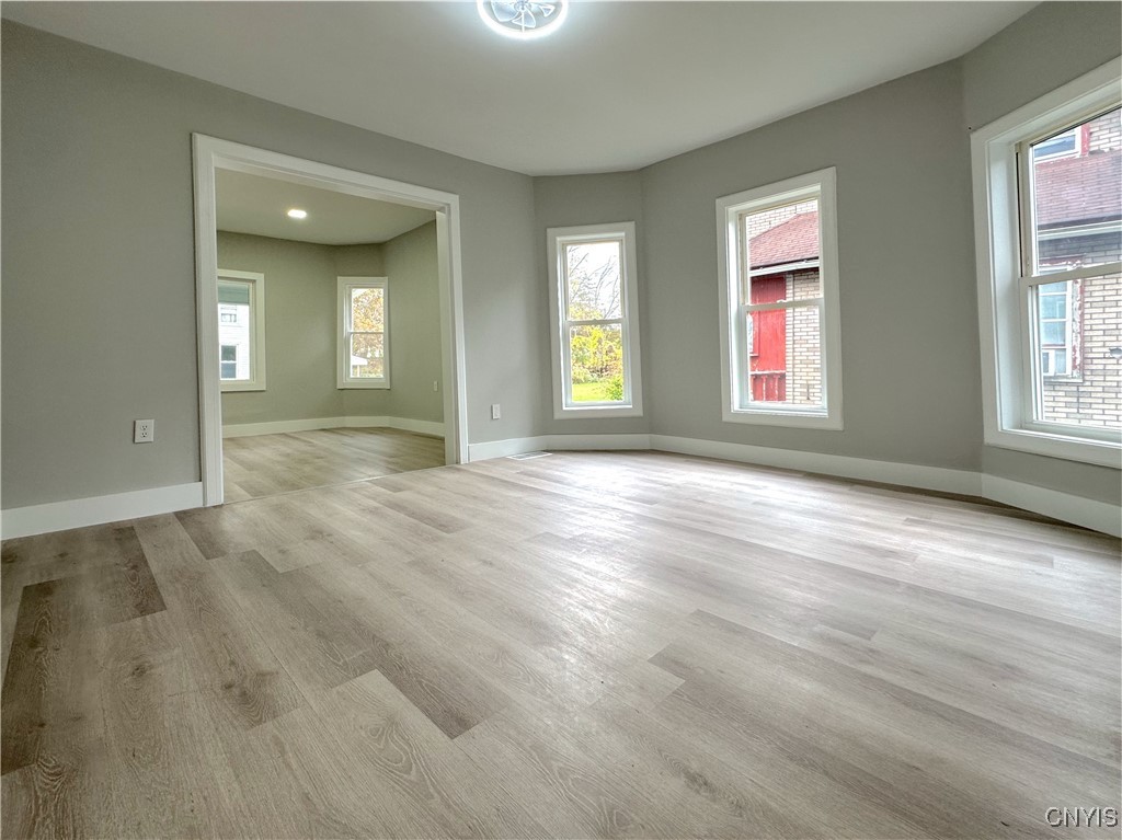321 Pleasant Street Oneida, NY 13421 - Photo 16 of 48 Dining Room