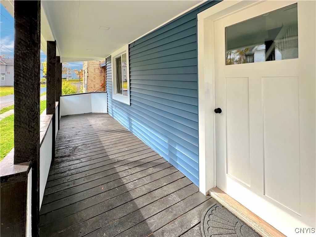 321 Pleasant Street Oneida, NY 13421 - Photo 5 of 48