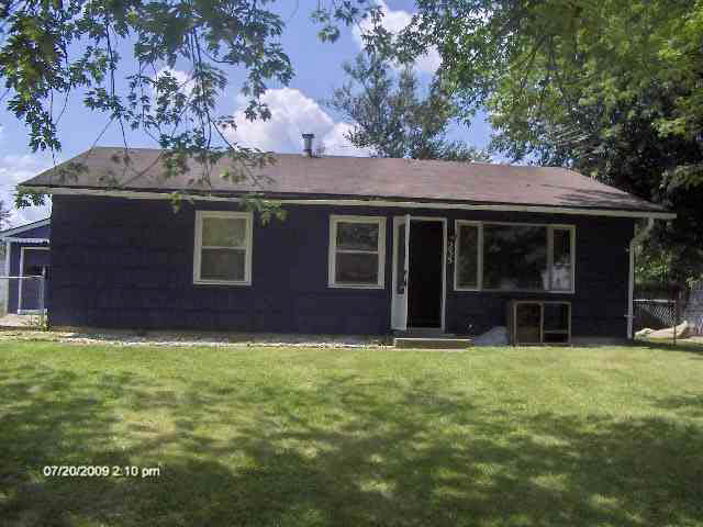 235 Eastman Road Chesterfield, IN 46017 - Photo 1 of 4