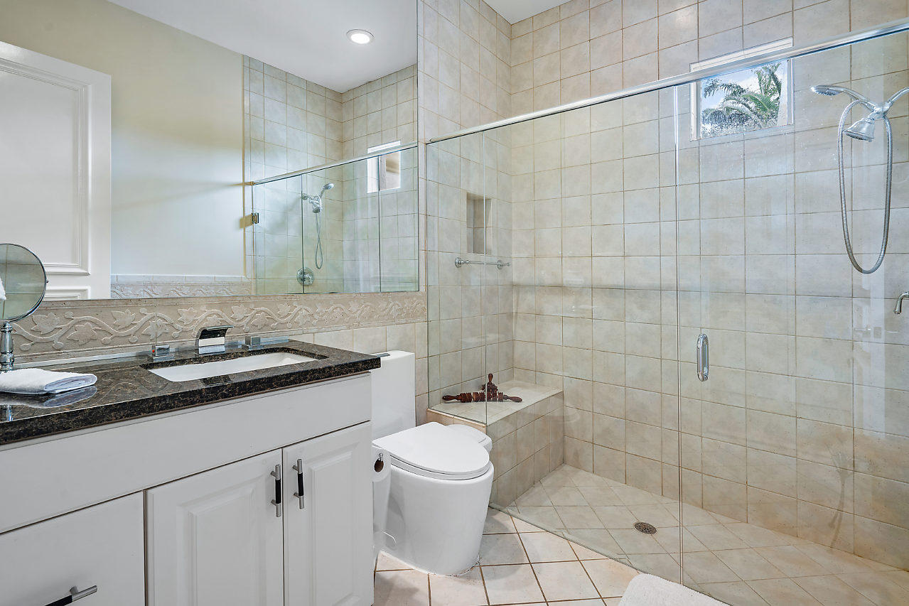 1676 Southwest 19th Avenue Boca Raton, FL 33486 - Photo 24 of 53 Bathroom
