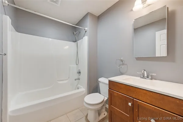 $2,000 | 120 Hodge Street, Charlestown, IN 47111