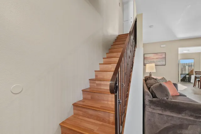 a view of entryway and hall