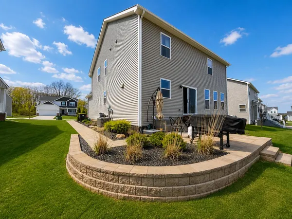 $499,999 | 251 Quartz Way, White Lake, MI 48386