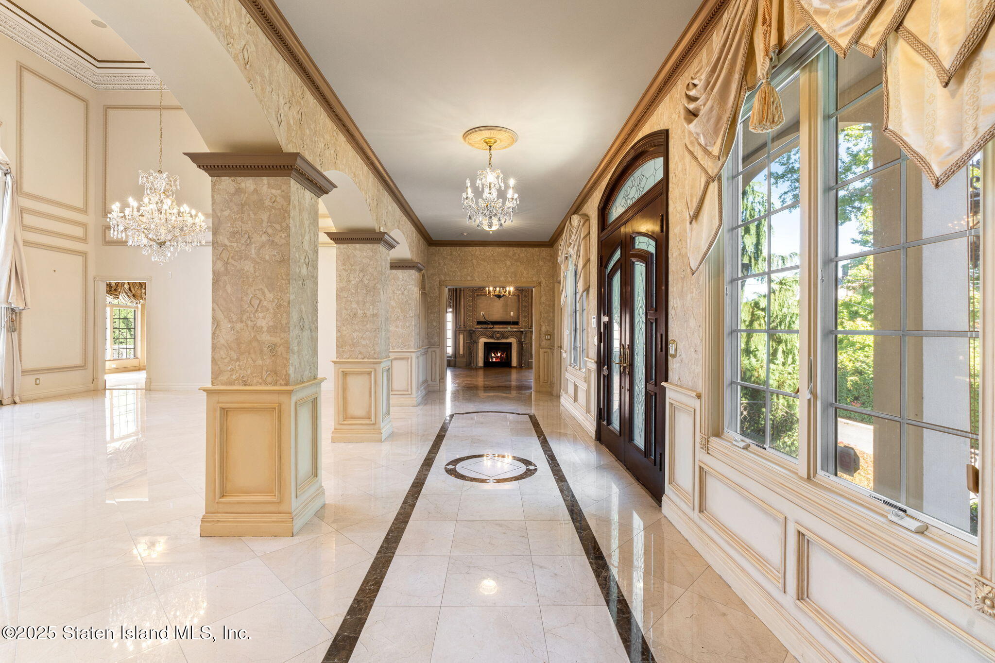 51 Romer Road Staten Island, NY 10304 - Photo 14 of 94 a view of a hallway with furniture