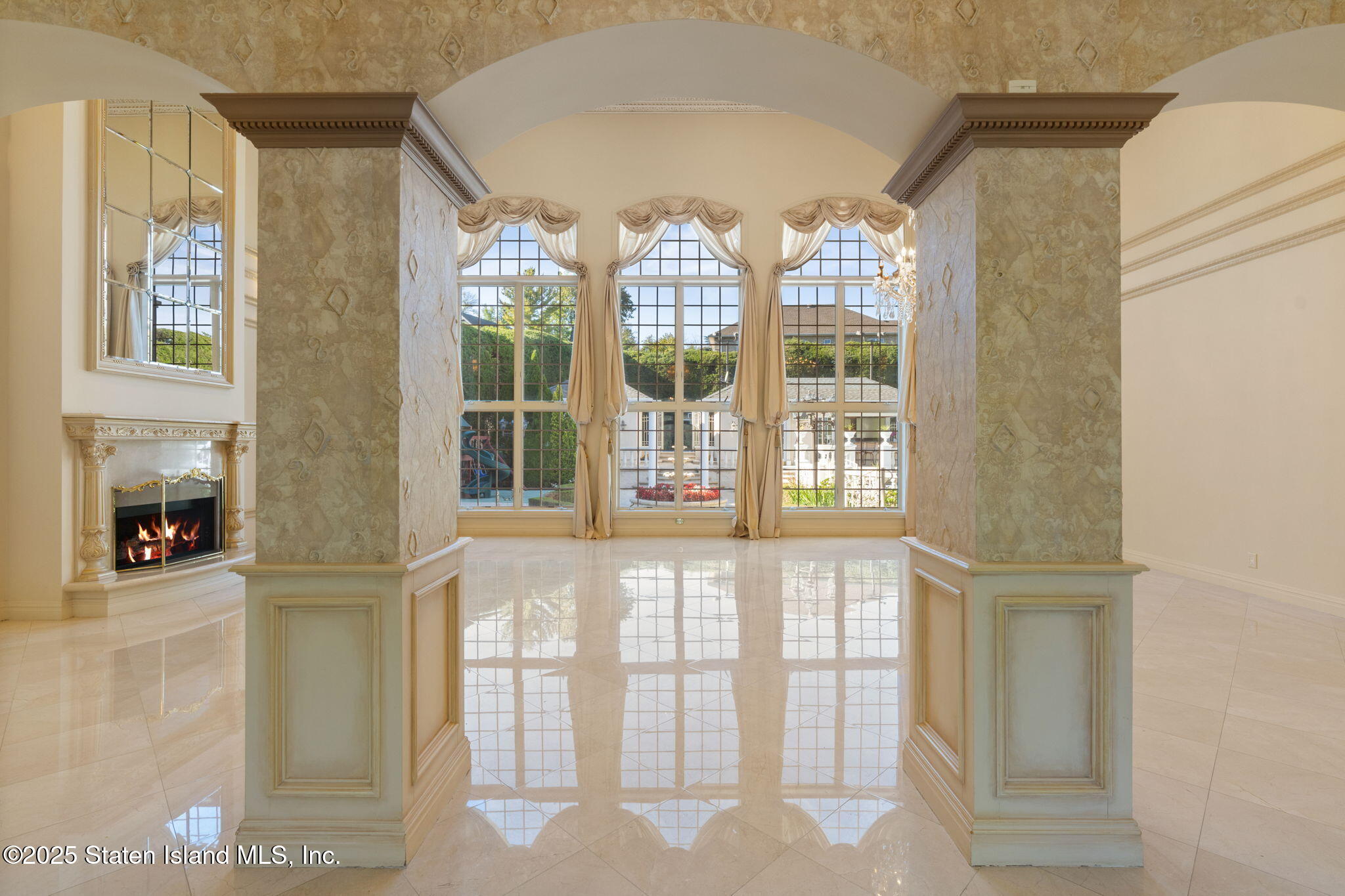 51 Romer Road Staten Island, NY 10304 - Photo 22 of 94 a view of an entryway