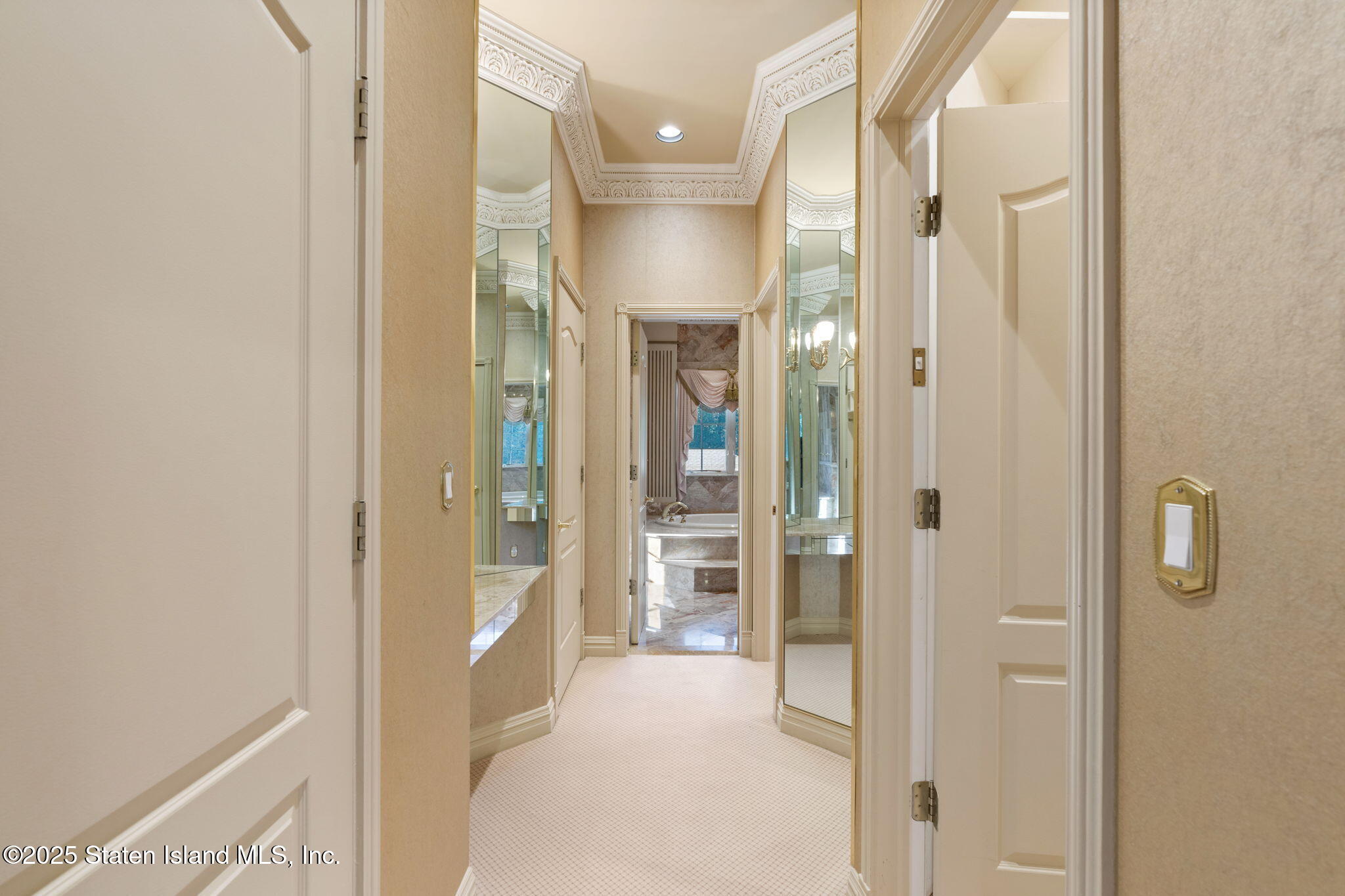 51 Romer Road Staten Island, NY 10304 - Photo 43 of 94 a view of entryway