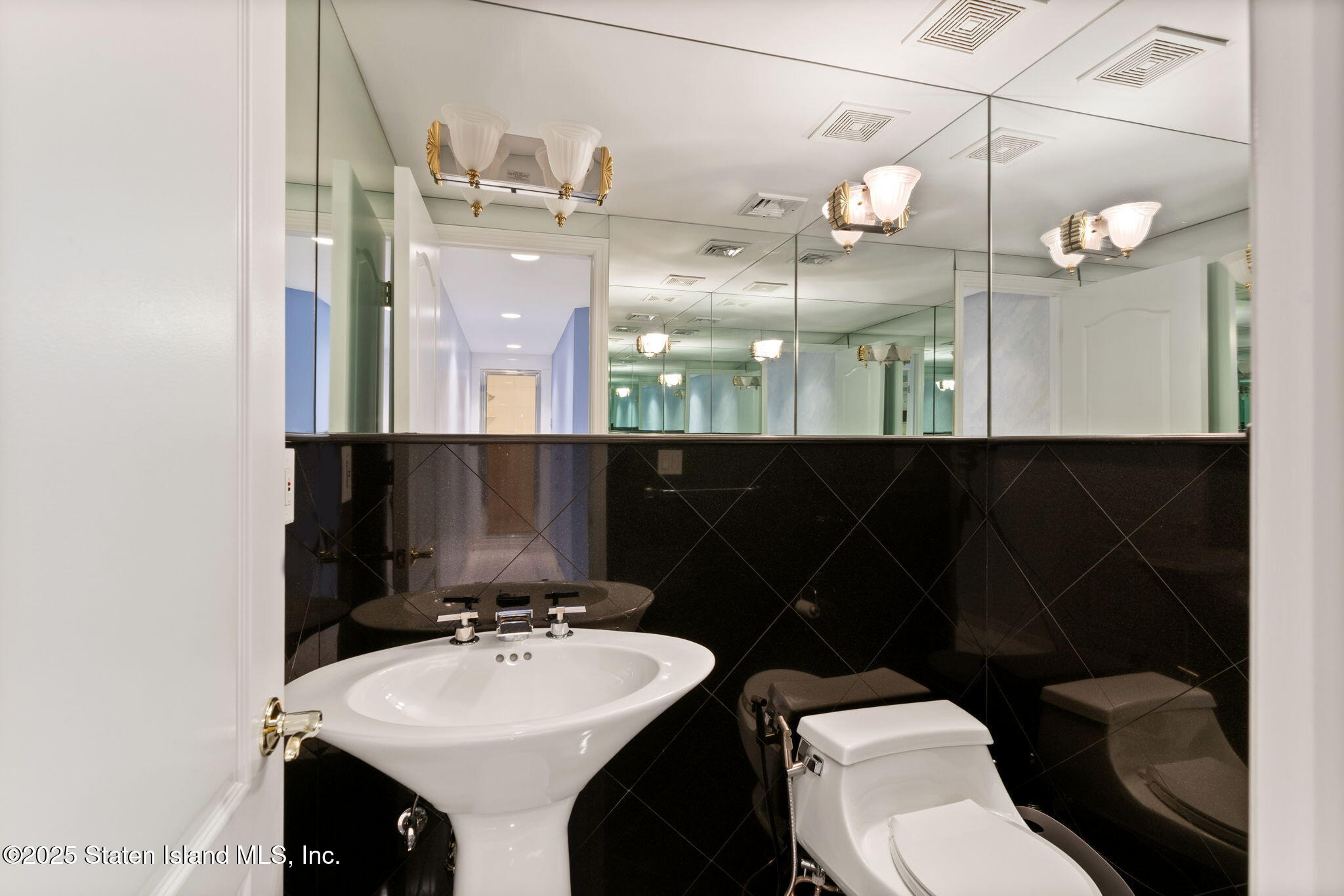 51 Romer Road Staten Island, NY 10304 - Photo 55 of 94 57-web-or-mls-7RV08877