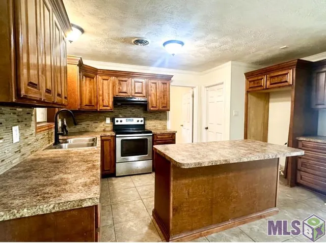 $169,000 | 701 Linda Ann Avenue, Gray, LA 70359