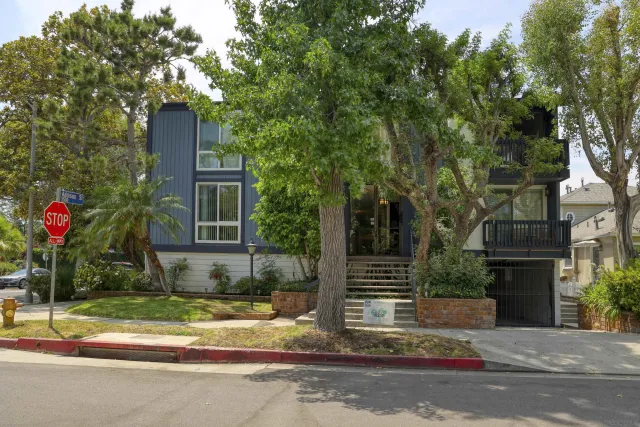 $620,000 | 5003 Westpark Drive, Unit 203, North Hollywood, CA 91601