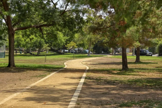 $615,000 | 5003 Westpark Drive, Unit 203, North Hollywood, CA 91601