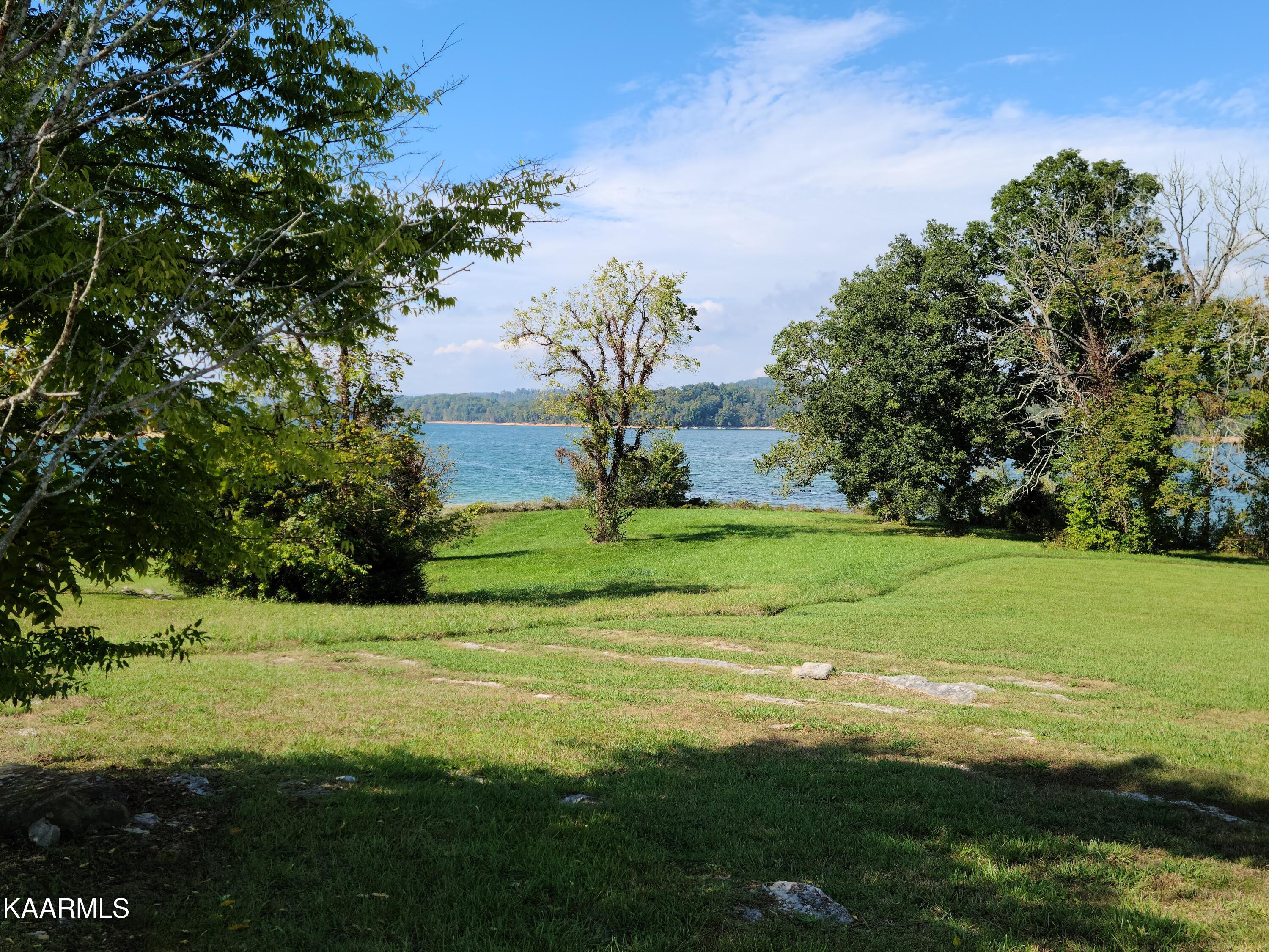 452 Regina's Point Sharps Chapel, TN 37866 - Photo 20 of 44 20211015_115436