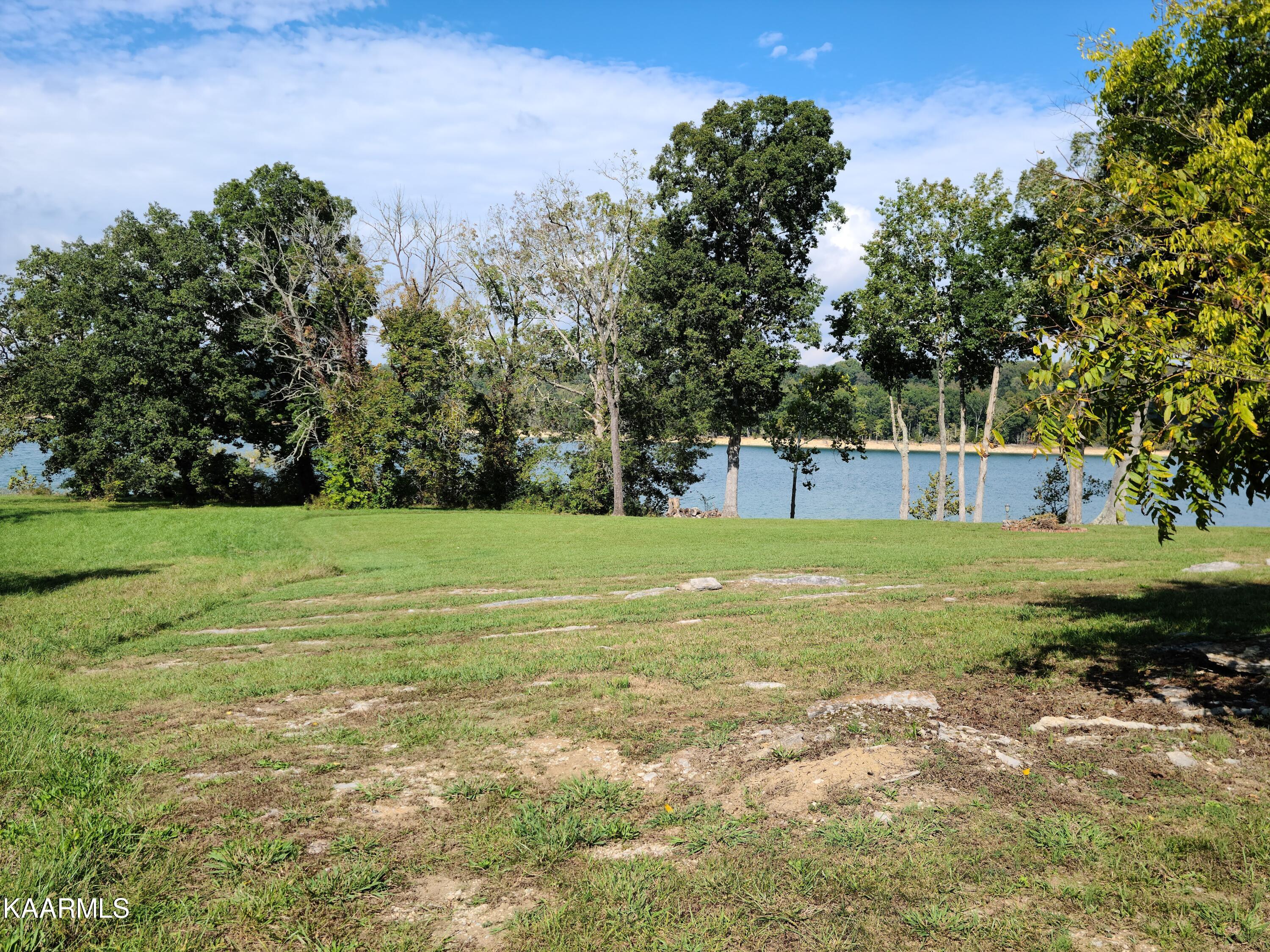 452 Regina's Point Sharps Chapel, TN 37866 - Photo 34 of 44 20211015_120445