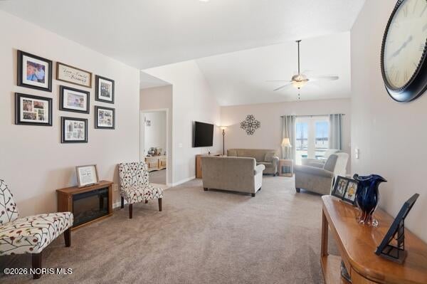 3600 Murd Road Berkey, OH 43504 - Photo 5 of 61 Foyer & living room