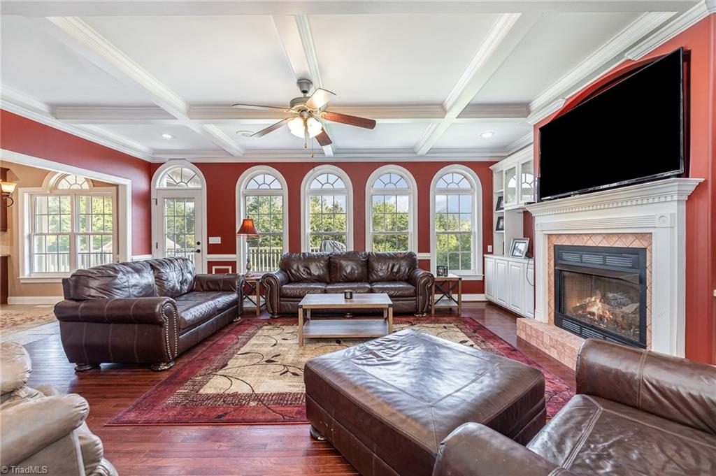 6657 Ridge Run Court Clemmons, NC 27012 - Photo 5 of 28 A view into the Great Room from the Living Room. Fantastic Natural Light and easy Access to the Deck and Screened Porch.