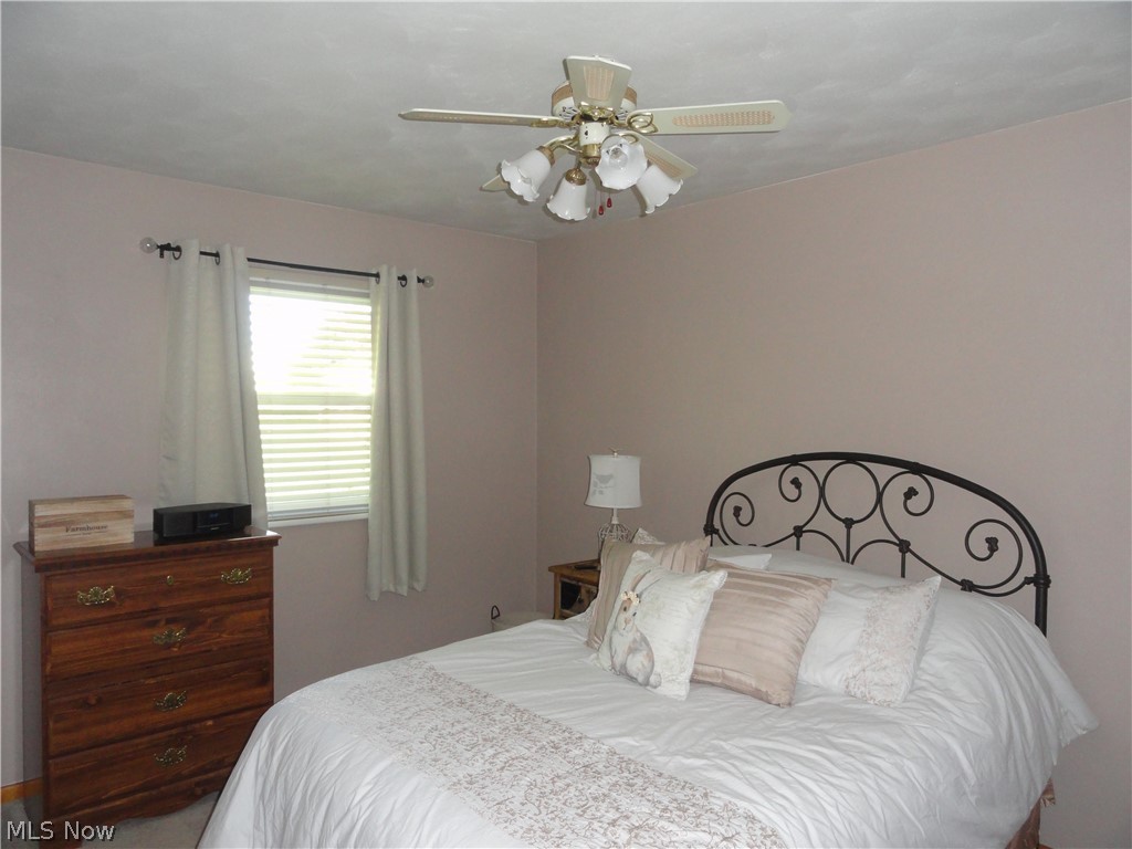 1619 Hall's Road Colliers, WV 26035 - Photo 22 of 35
