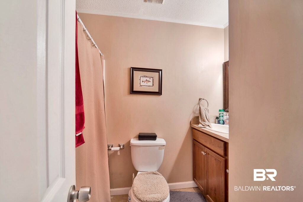 101 Paige Circle Daphne, AL 36526 - Photo 9 of 15 Guest Bathroom
