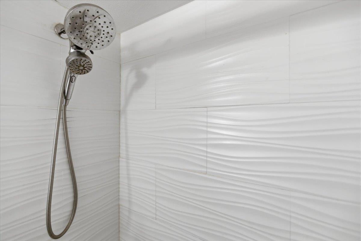 2219 South Kihei Road, Unit B403 Kihei, HI 96753 - Photo 30 of 41