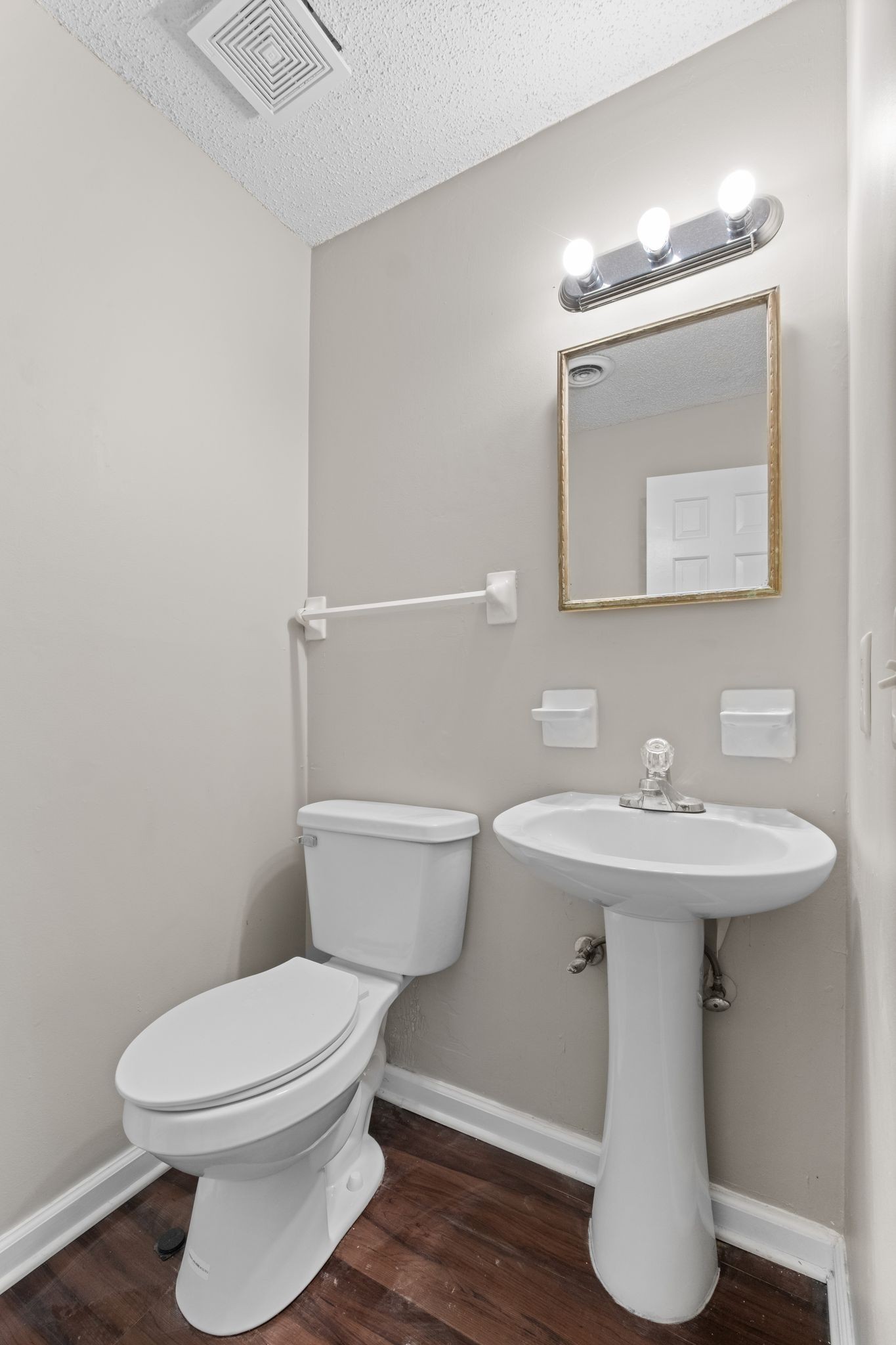 1301 Neelys Bend Road, Unit 29 Madison, TN 37115 - Photo 14 of 37