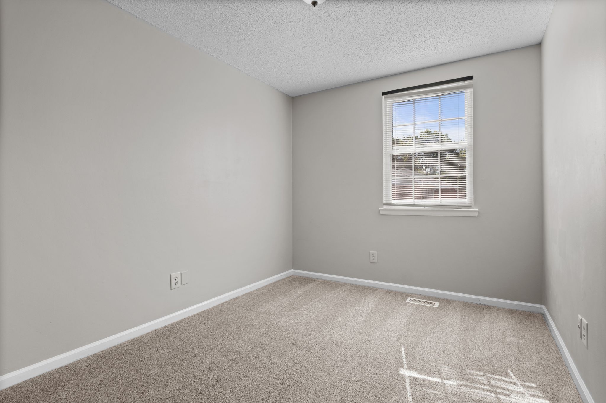 1301 Neelys Bend Road, Unit 29 Madison, TN 37115 - Photo 24 of 37