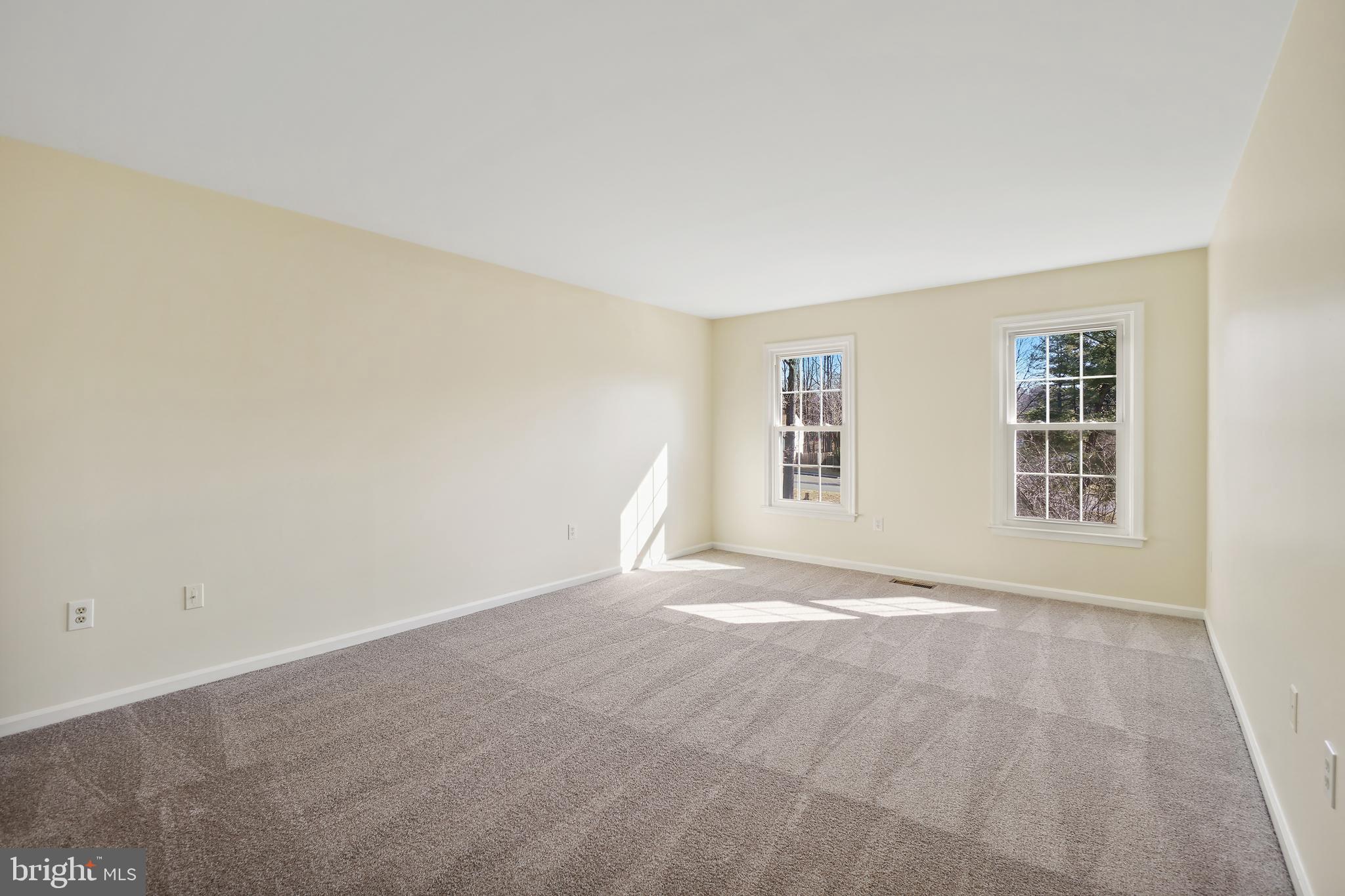 14992 DuFief Drive North Potomac, MD 20878 - Photo 27 of 51 Primary Bedroom