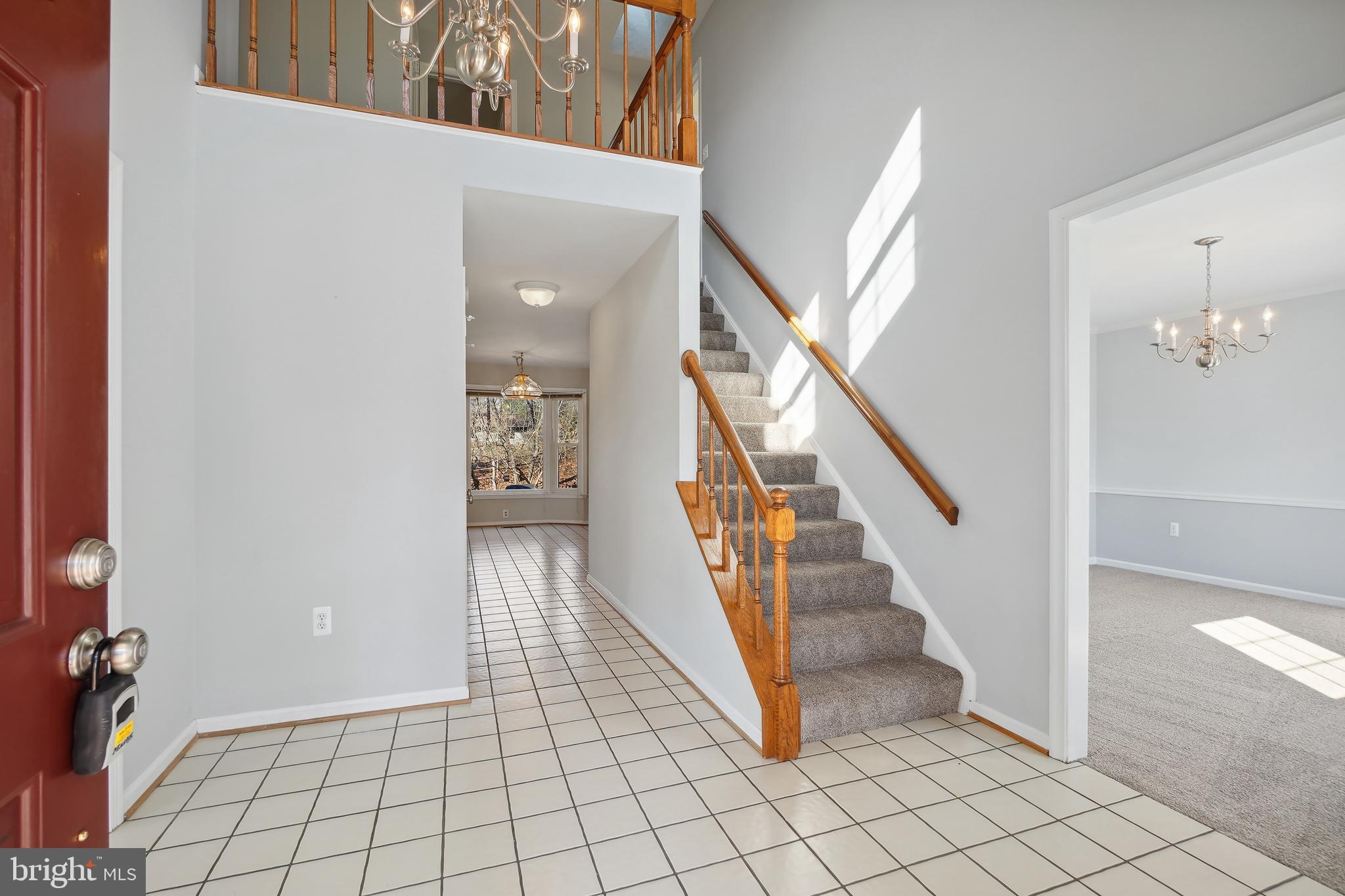 14992 DuFief Drive North Potomac, MD 20878 - Photo 4 of 51 Entry