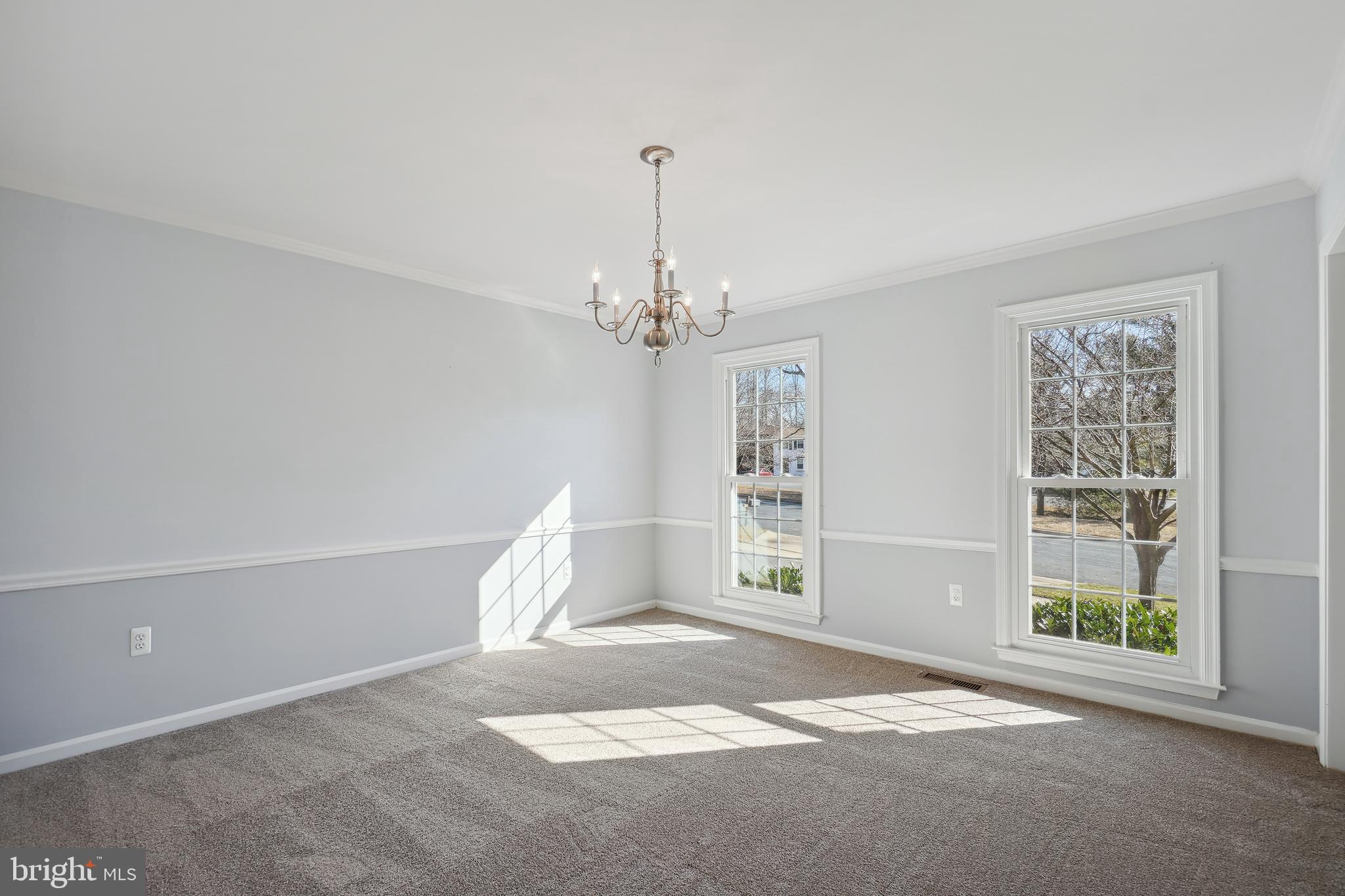 14992 DuFief Drive North Potomac, MD 20878 - Photo 8 of 51 Dining Room