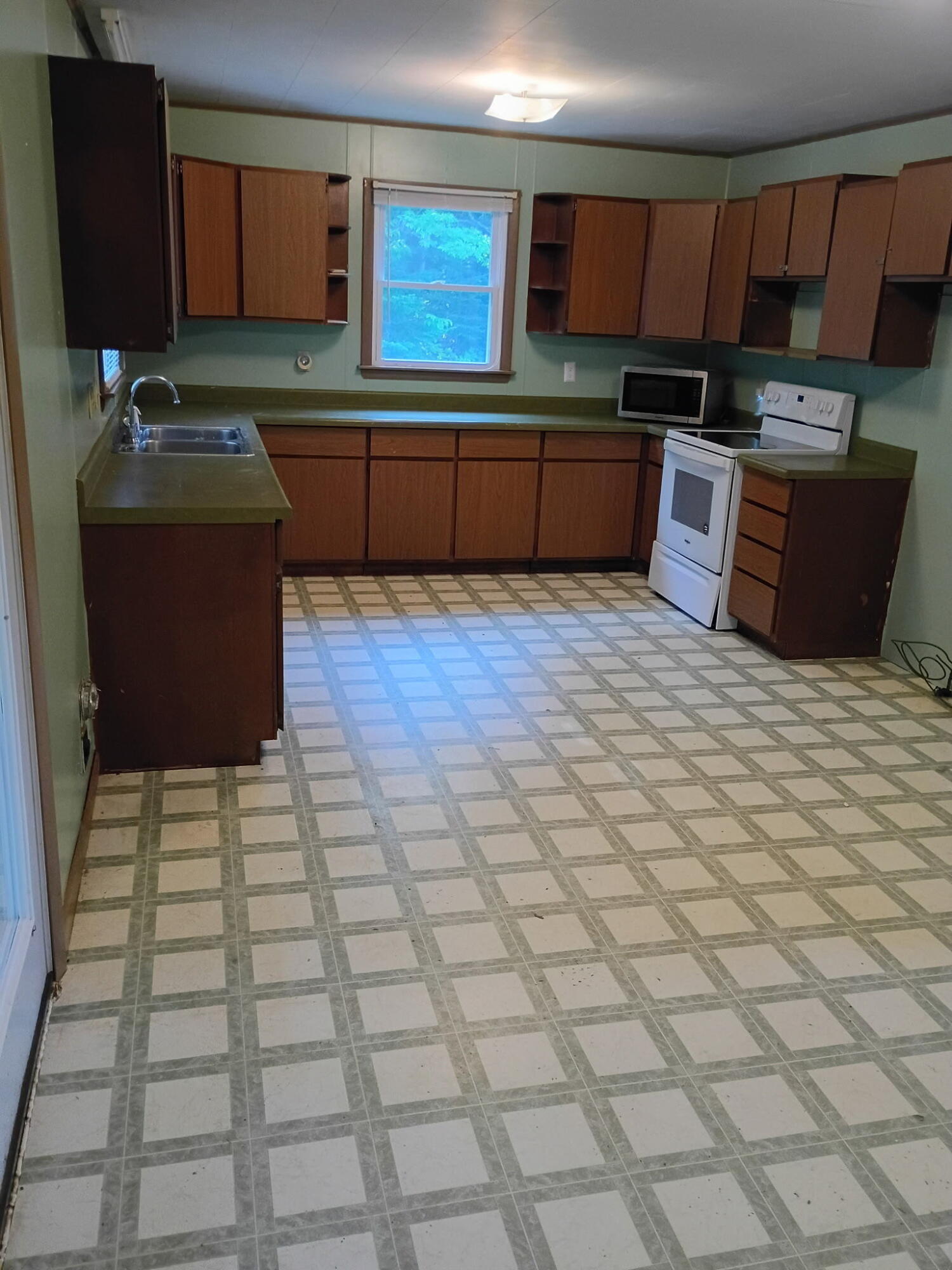 219 Shin Pond Road Patten, ME 04765 - Photo 6 of 29 1000000155