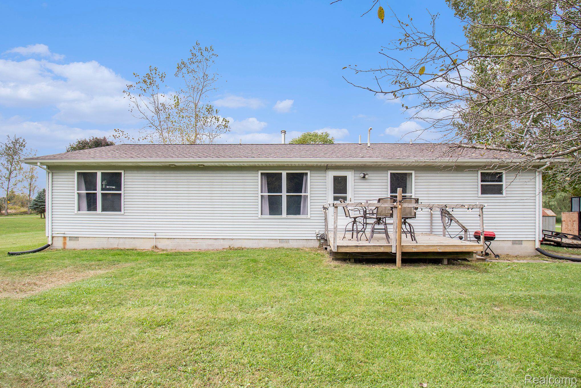 3163 South Bull Run Road Howell, MI 48843 - Photo 21 of 26 Gallery Image 21