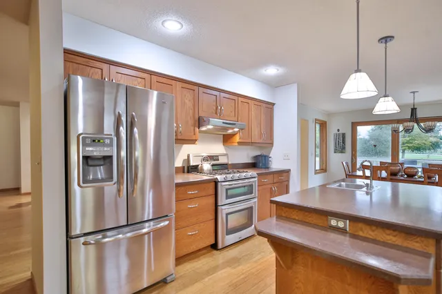 $445,000 | 1506 East Rose Street, Owatonna, MN 55060