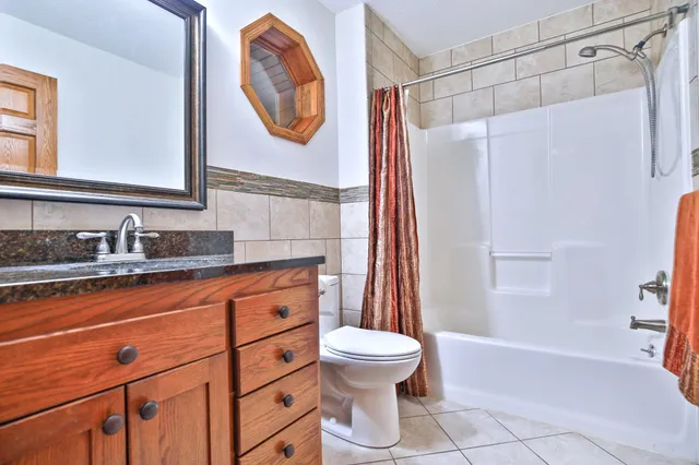 $445,000 | 1506 East Rose Street, Owatonna, MN 55060