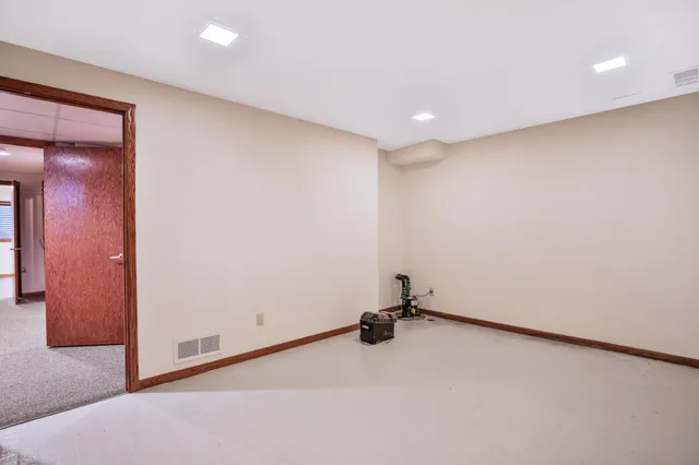 $445,000 | 1506 East Rose Street, Owatonna, MN 55060